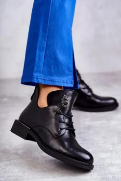 Skórzane Sznurowane Botki Z Wycięciami Czarne Fabiana