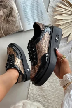 Skórzane Sznurowane Półbuty Damskie Na Platformie Artiker 57C2044 Czarne