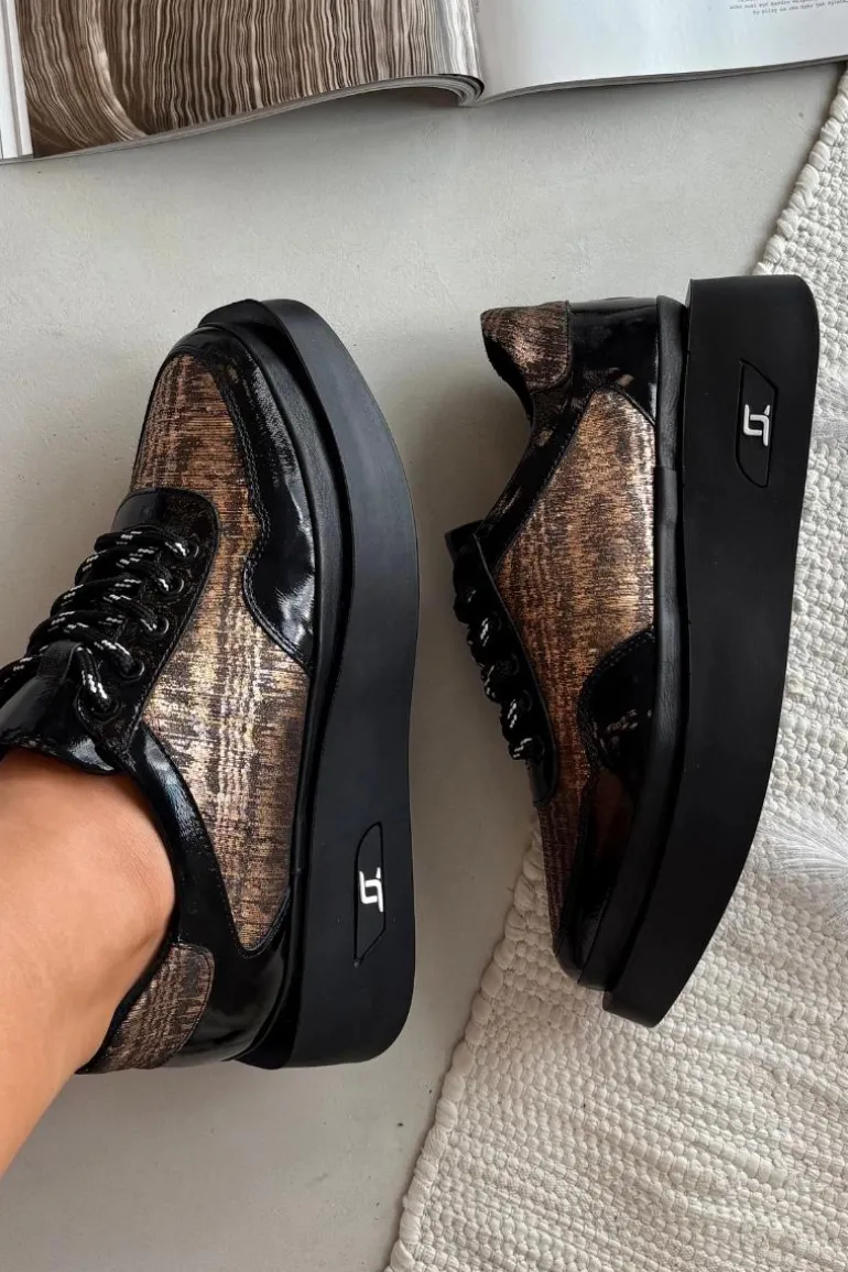 Skórzane Sznurowane Półbuty Damskie Na Platformie Artiker 57C2044 Czarne