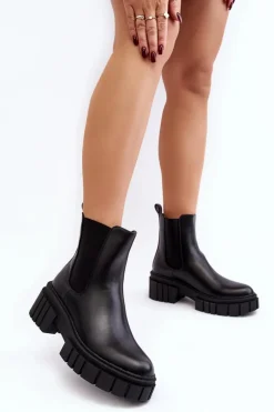 Skórzane Sztyblety Botki Na Masywnym Płaskim Obcasie Czarne Keva