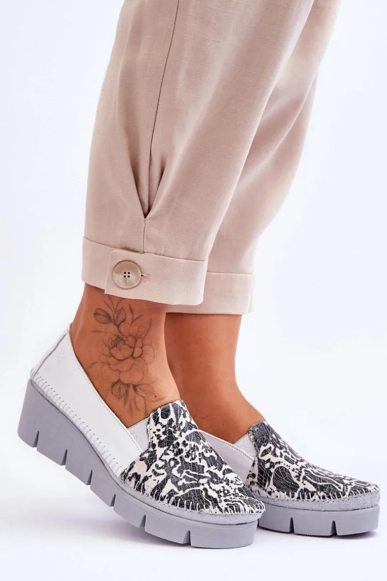 Skórzane Tenisówki Na Koturnie Maciejka 5814A-11 Biało-Czarne