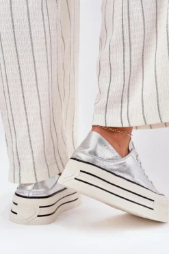 Skórzane Trampki Damskie Na Platformie GOE RR2N4108 Srebrne