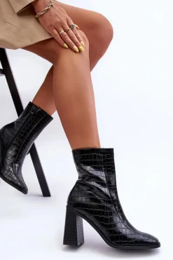 Skórzane Wysokie Botki Wężowy Wzór Czarne Kornell