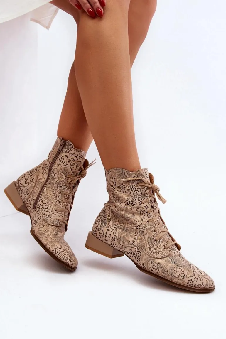Skórzane Wzorzyste Botki Na Płaskim Obcasie Maciejka 06391-04 Beżowe
