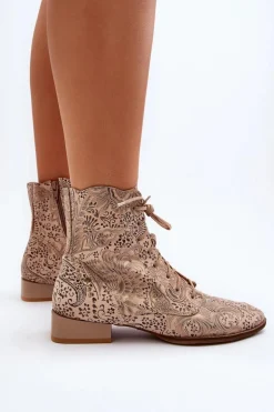 Skórzane Wzorzyste Botki Na Płaskim Obcasie Maciejka 06391-04 Beżowe