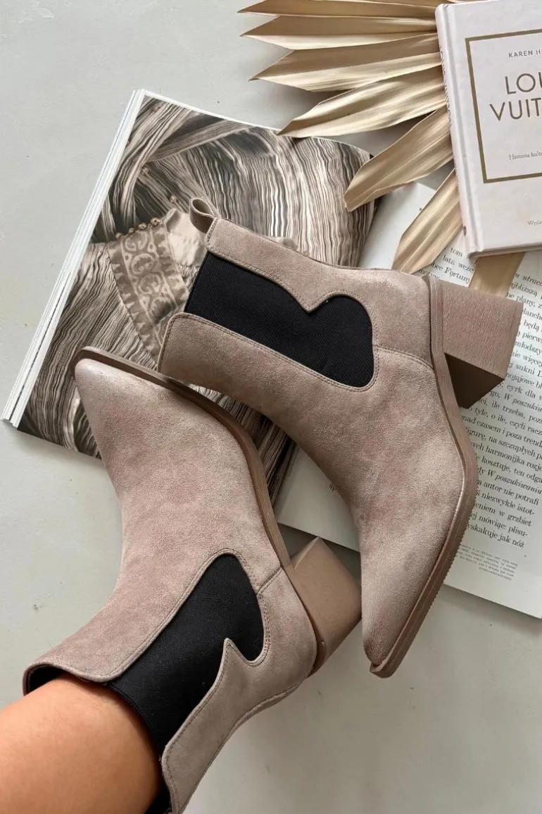 Skórzane Zamszowe Botki Damskie Na Słupku Ocieplane Artiker 57C0045 Beżowe