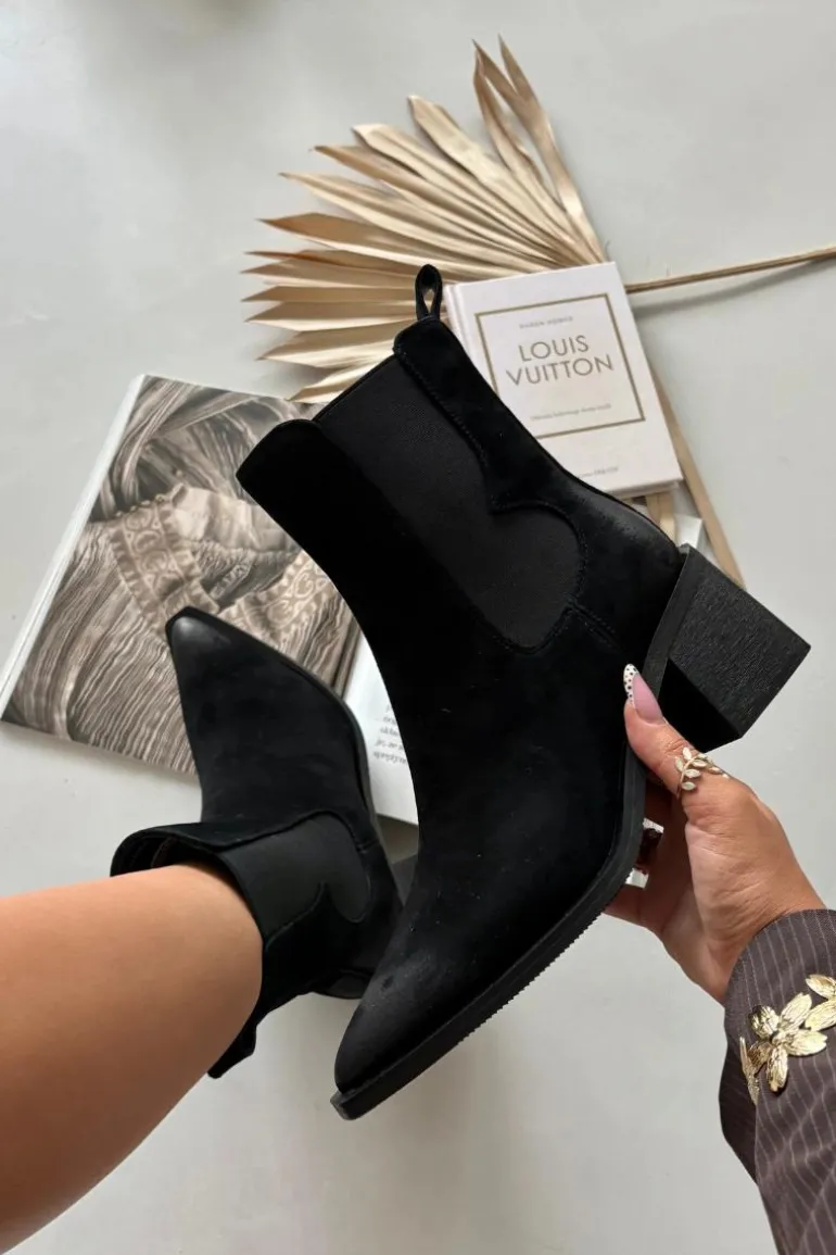 Skórzane Zamszowe Botki Damskie Na Słupku Ocieplane Artiker 57C0049 Czarne