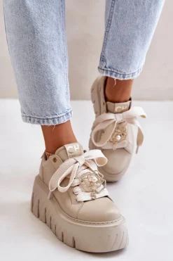Sneakersy Damskie Na Masywnej Podeszwie Ze Złotą Ozdobą CheBello 4530 Beżowe