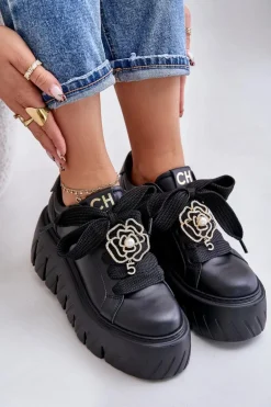 Sneakersy Damskie Na Masywnej Podeszwie Ze Złotą Ozdobą CheBello 4530 Czarne