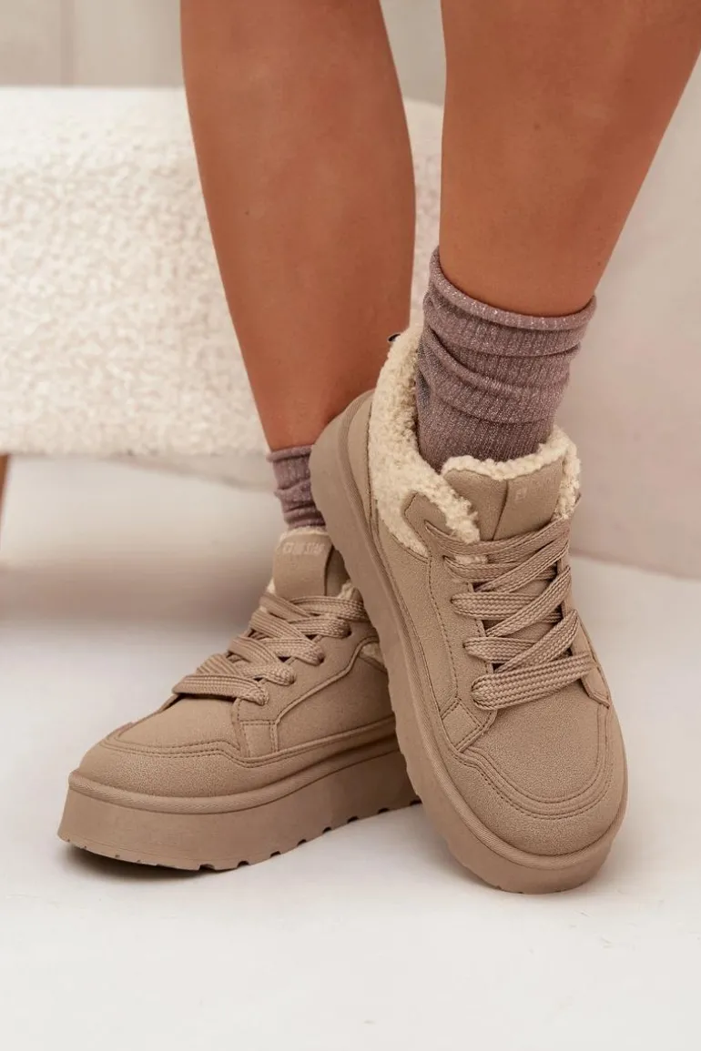 Sneakersy Damskie Na Platformie Z Futerkiem Typu Baranek Big Star SS274105 Beżowe