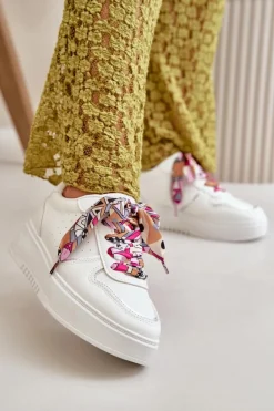 Sneakersy Damskie Na Platformie Z Ozdobnym Sznurowaniem Białe Mistra