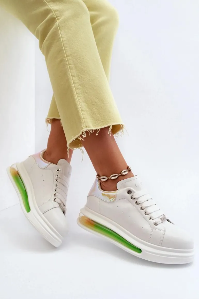 Sneakersy Damskie Skórzane GOE NN2N4029 Białe