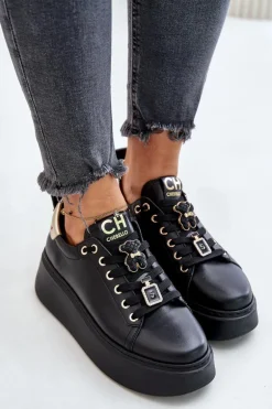 Sneakersy Damskie Skórzane Z Przypinkami Na Platformie CheBello 4596 Czarne