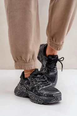 Sneakersy Damskie Z Przetarciami Na Platformie Czarne Seladwen