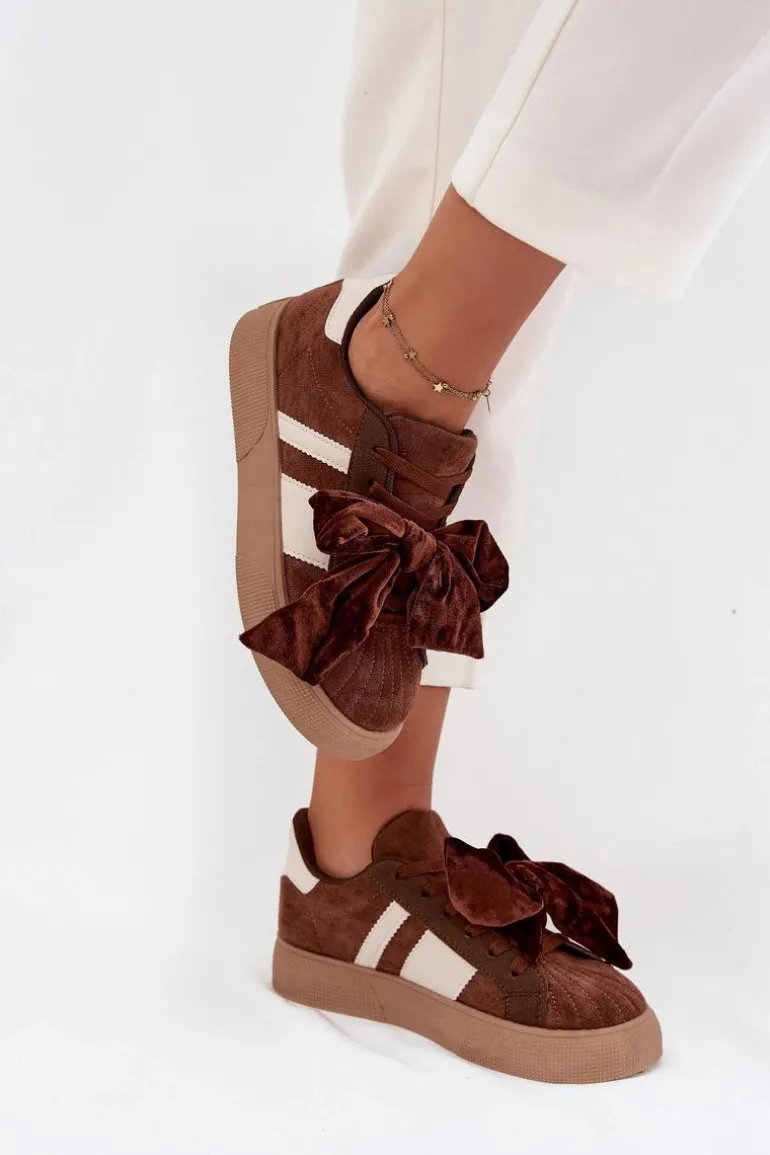 Sneakersy Damskie Z Welurową Kokardą Brązowe Ashlyn