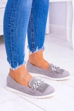 Szare Zamszowe Mokasyny z Kryształami Vivaro