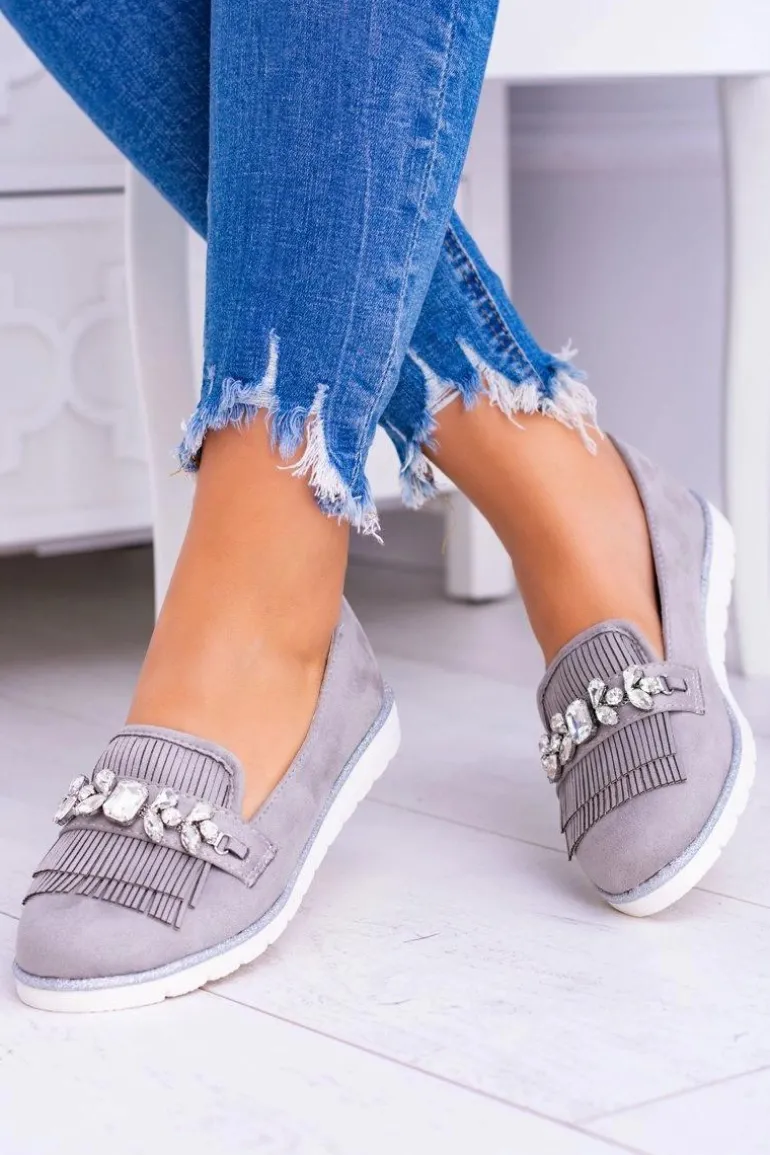 Szare Zamszowe Mokasyny z Kryształami Vivaro