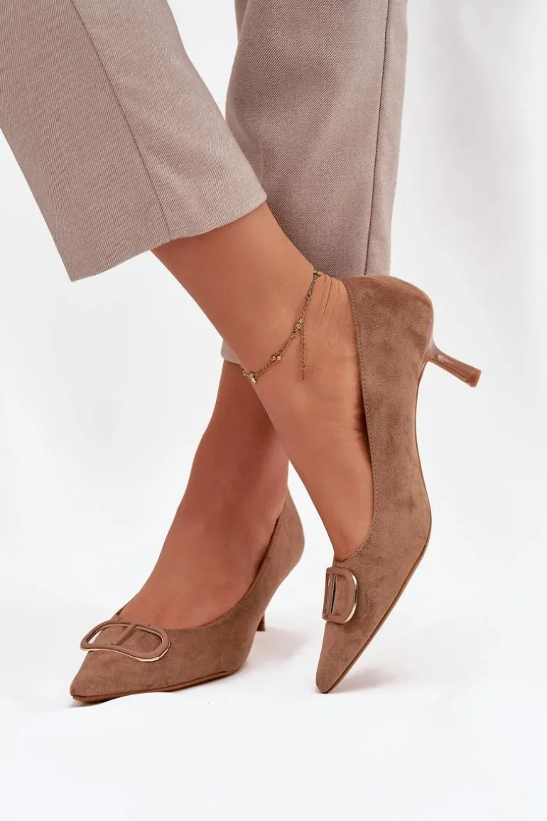 Szpilki Damskie Z Ozdobnym Detalem Ciemnobeżowe Amelora