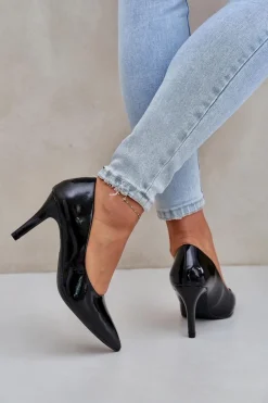 Szpilki Z Lakierowanej Eko Skóry Czarne Sanalitia