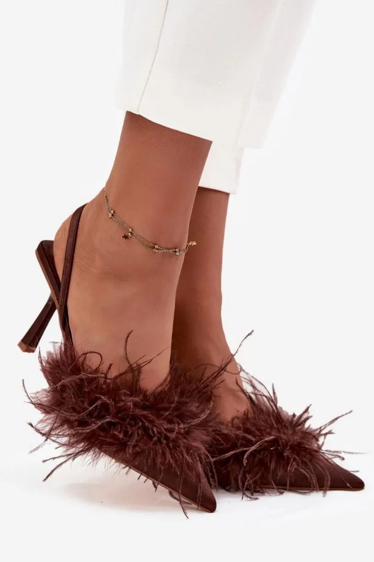 Szpilki Z Piórami I Odkrytą Piętą Czekoladowe Belice