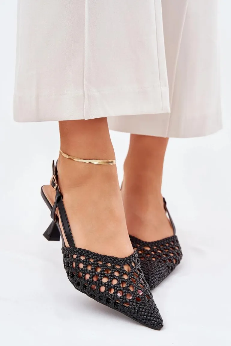 Szpilki Ze Szpiczastym Noskiem I Odkrytą Piętą Czarne Umirana