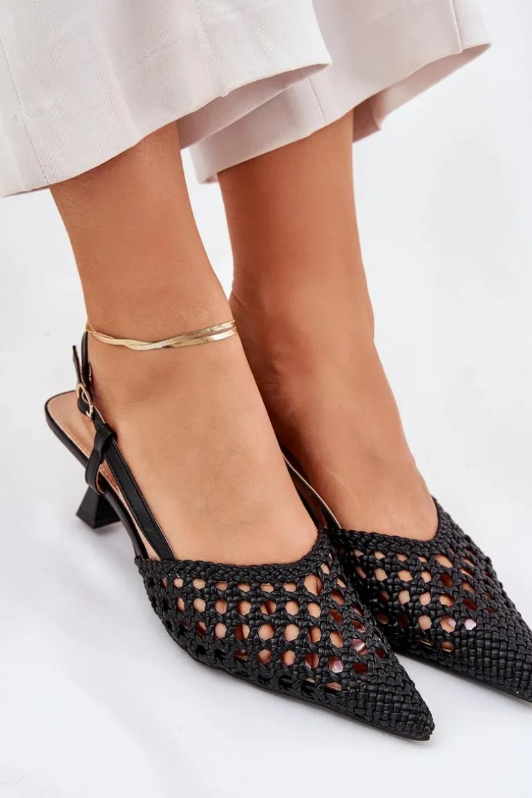 Szpilki Ze Szpiczastym Noskiem I Odkrytą Piętą Czarne Umirana