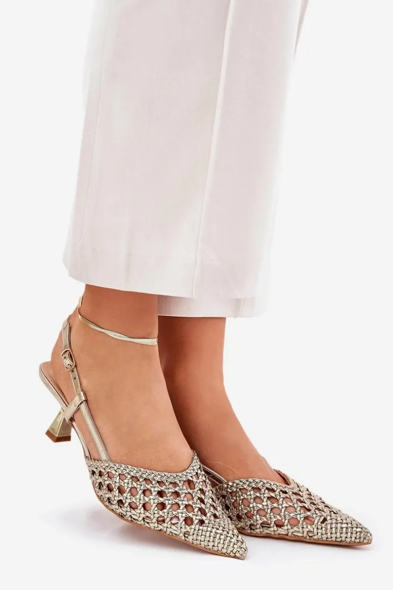 Szpilki Ze Szpiczastym Noskiem I Odkrytą Piętą Złote Umirana