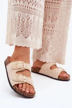 Szydełkowe Klapki Damskie Ze Złotymi Klamrami Beżowe Fenira