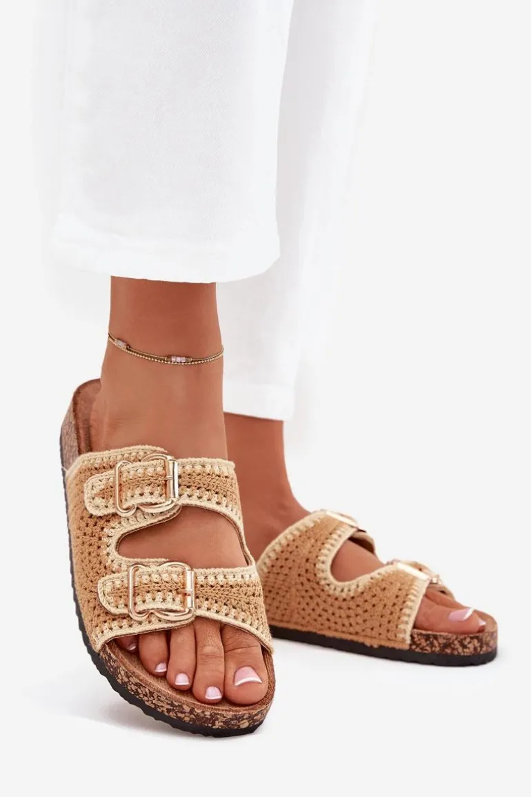 Szydełkowe Klapki Damskie Ze Złotymi Klamrami Camel Fenira