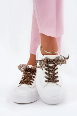 Trampki Damskie Na Masywnej Platformie Z Ozdobnym Sznurowaniem Białe Zidora