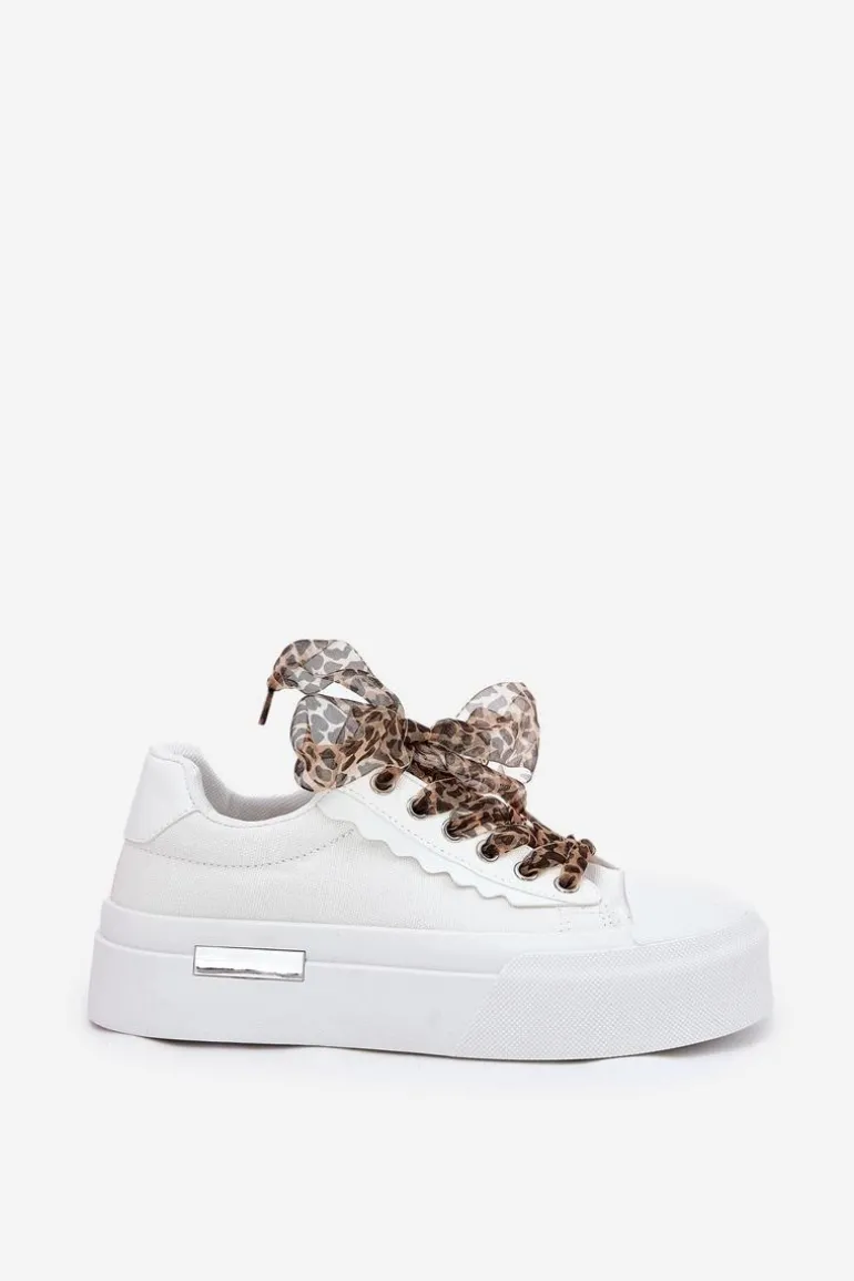 Trampki Damskie Na Masywnej Platformie Z Ozdobnym Sznurowaniem Białe Zidora