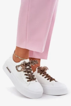 Trampki Damskie Na Masywnej Platformie Z Ozdobnym Sznurowaniem Białe Zidora