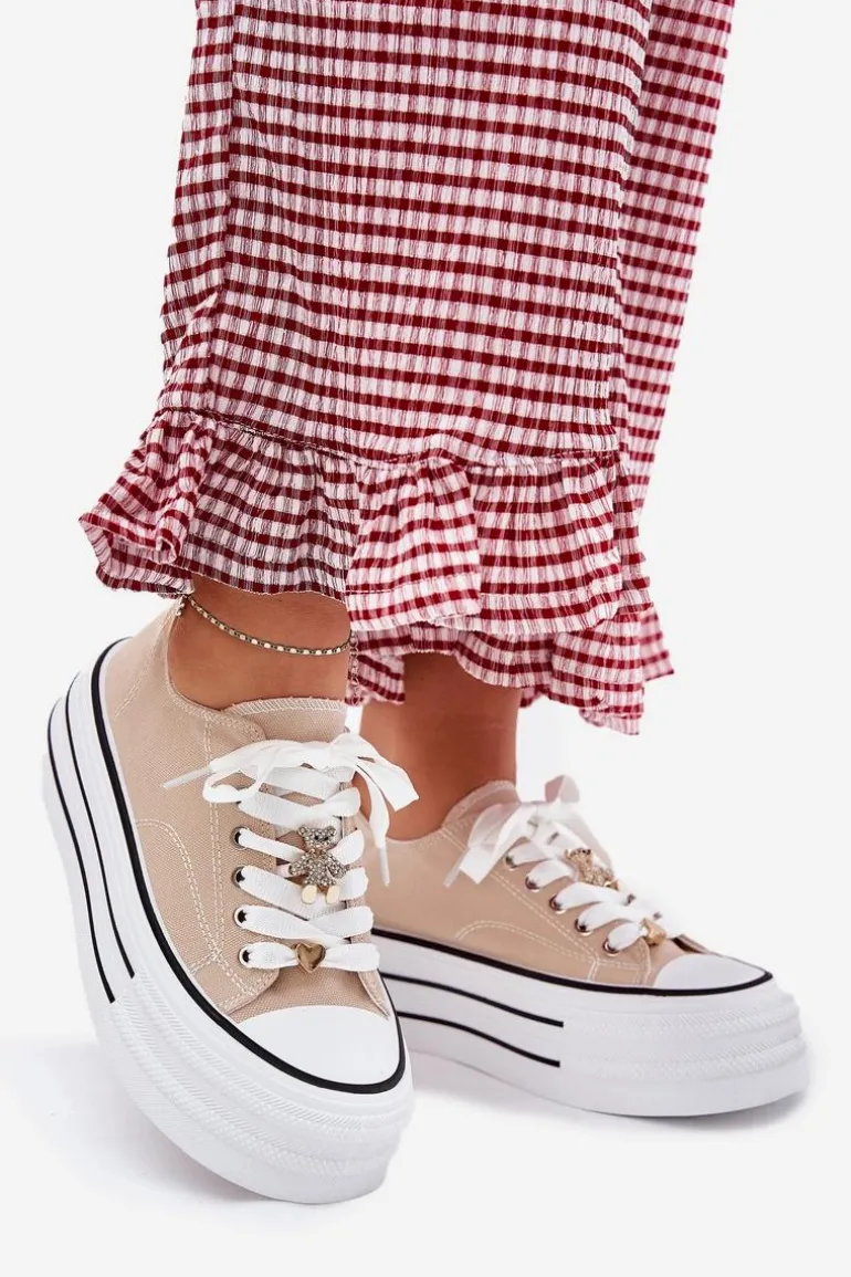 Trampki Damskie Na Platformie Ze Złotymi Przypinkami Beżowe Fiorina