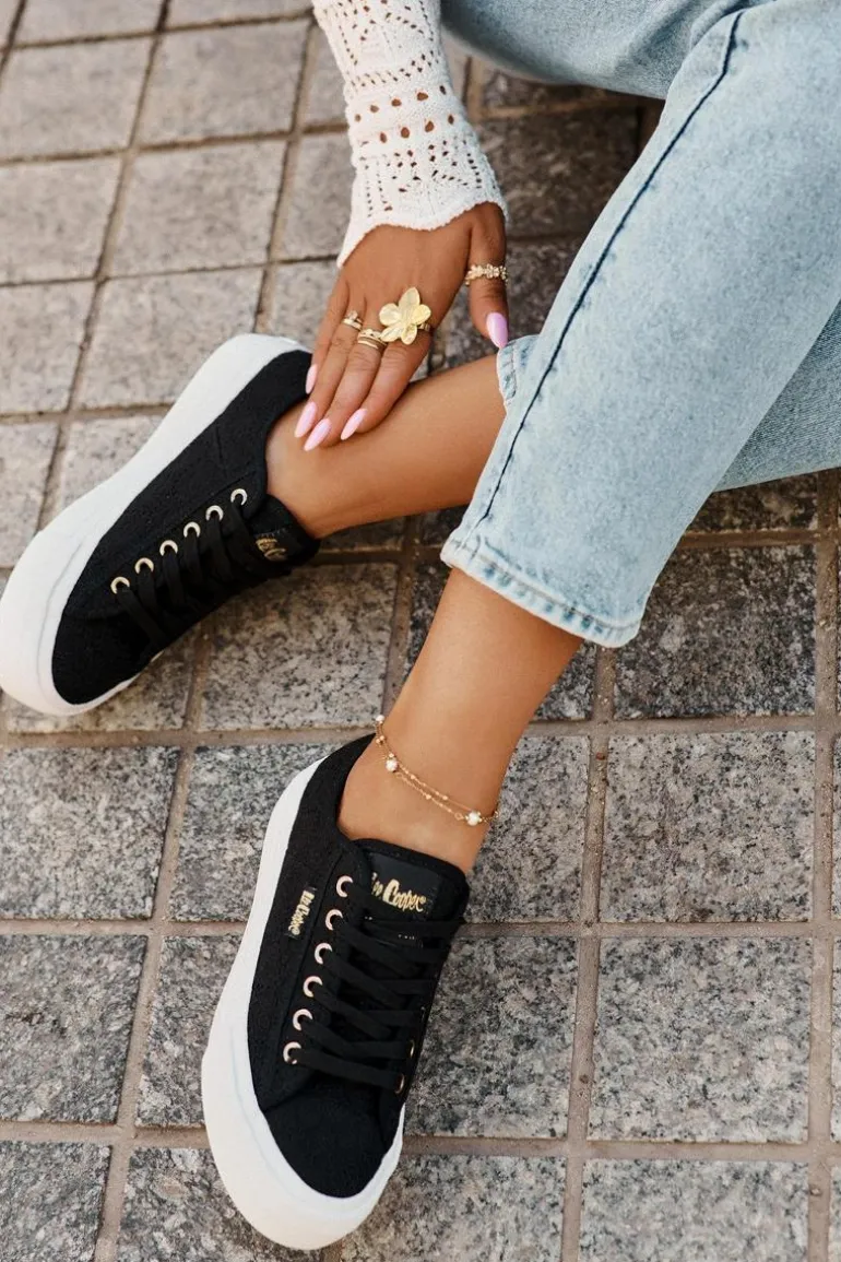 Trampki Damskie Z Koronką Lee Cooper LCW-25-31-3439L Czarne