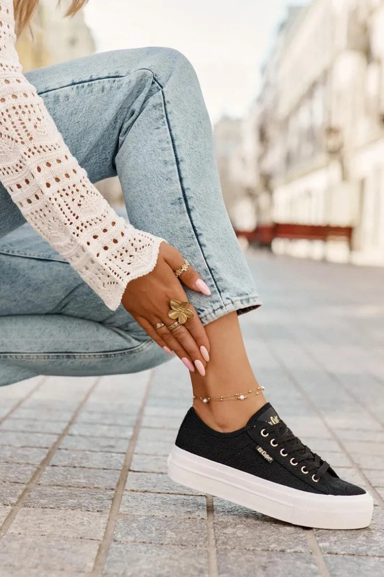 Trampki Damskie Z Koronką Lee Cooper LCW-25-31-3439L Czarne