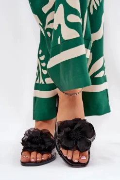 Transparentne Płaskie Klapki Damskie Ze Sztucznym Kwiatem Czarne Vobetta