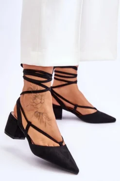 Wiązane Czółenka Na Niskim Słupku W Szpic Czarne Carlotte