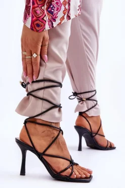 Wiązane Sandałki Na Szpilce Czarne Savage