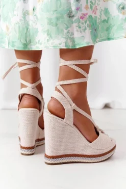 Wiązane Sandały Na Koturnie Beżowe Hawaii