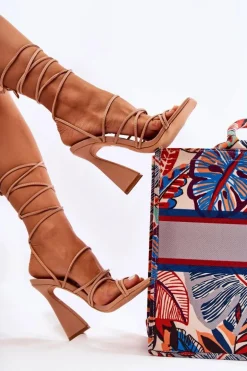 Wiązane Sandały Na Modnym Obcasie Nude Canves