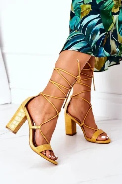 Wiązane Sandały Na Słupku Żółte Catwalk
