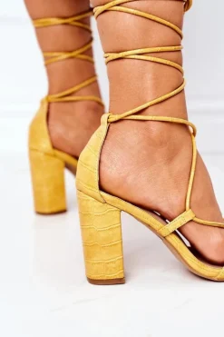 Wiązane Sandały Na Słupku Żółte Catwalk