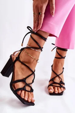 Wiązane Skórzane Sandały Na Obcasie Czarne Crawley