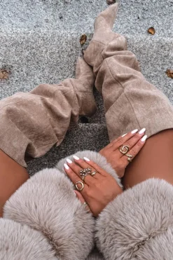 Wsuwane Kozaki Damskie Na Szpilce Beżowe Ysolienne