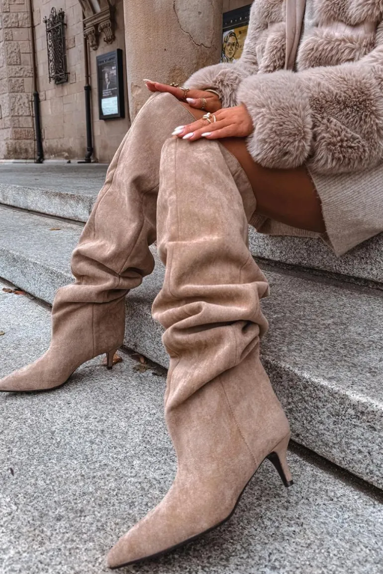 Wsuwane Kozaki Damskie Na Szpilce Beżowe Ysolienne