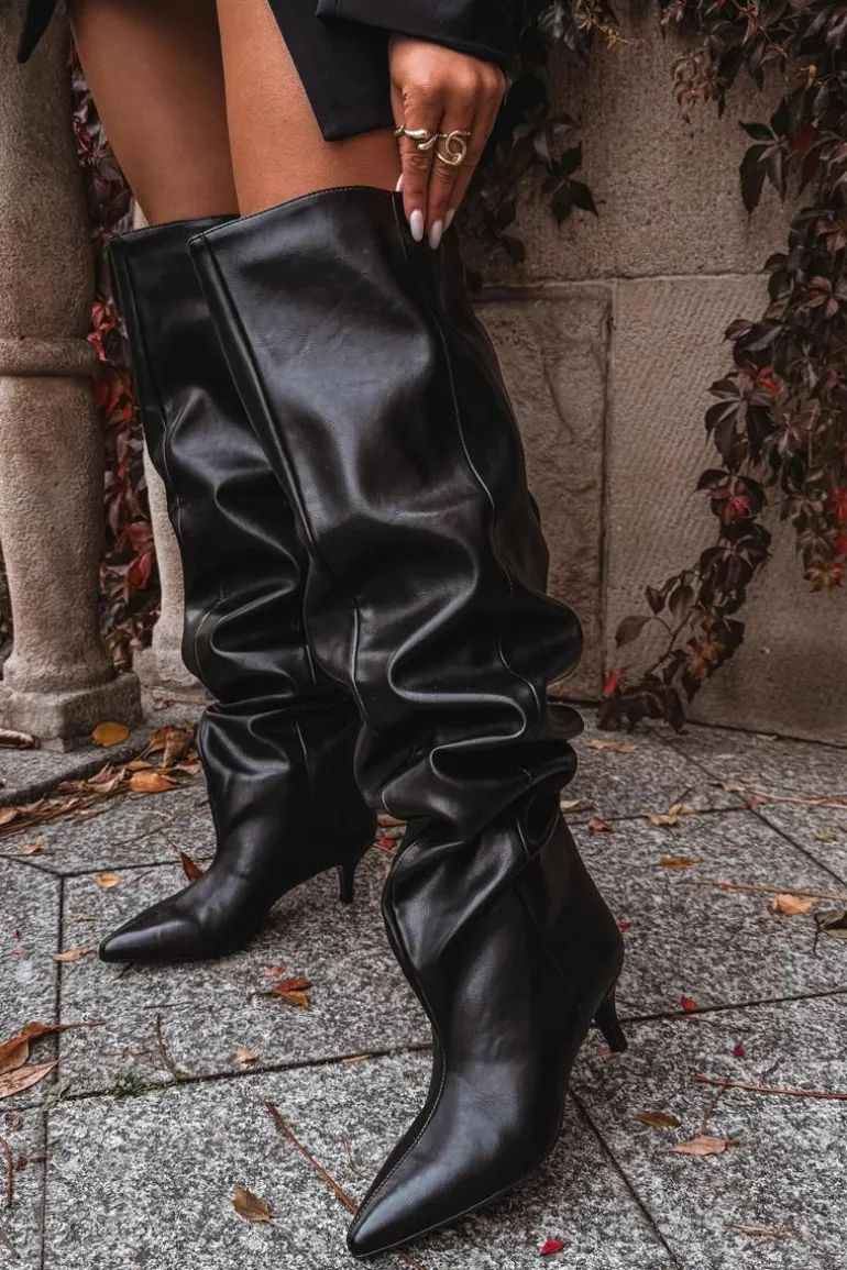 Wsuwane Kozaki Damskie Na Szpilce Czarne Ysolienne