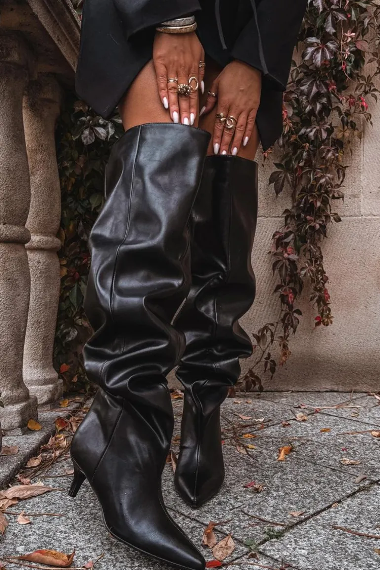 Wsuwane Kozaki Damskie Na Szpilce Czarne Ysolienne