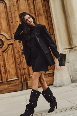 Wsuwane Kozaki Damskie Na Szpilce Ze Srebrnymi Ozdobami Czarne Thaliane