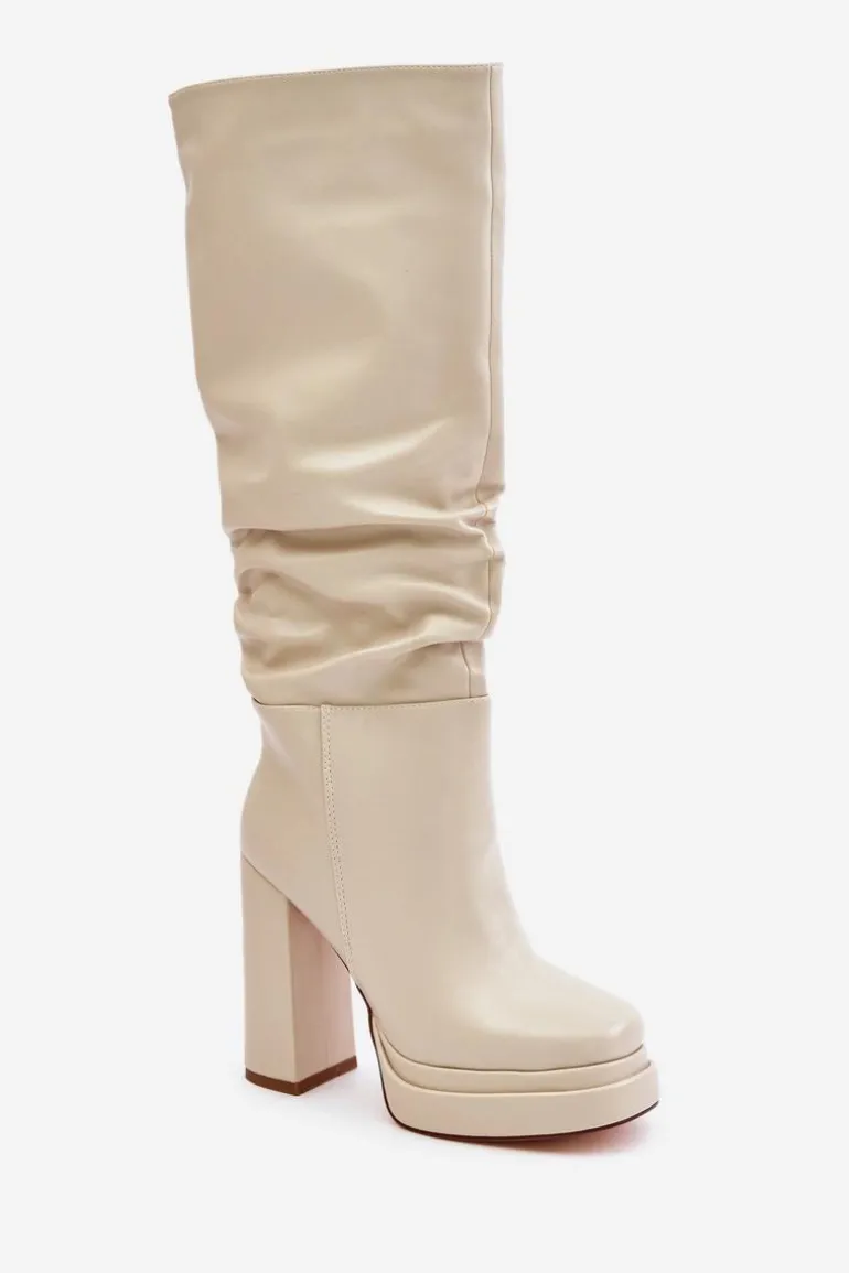 Wsuwane Kozaki Na Słupku I Platformie Z Marszczeniem Ocieplane Jasnobeżowe Beridra