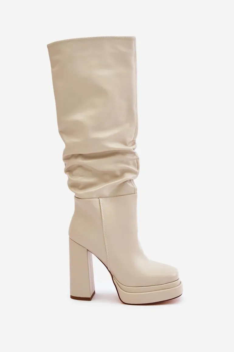 Wsuwane Kozaki Na Słupku I Platformie Z Marszczeniem Ocieplane Jasnobeżowe Beridra